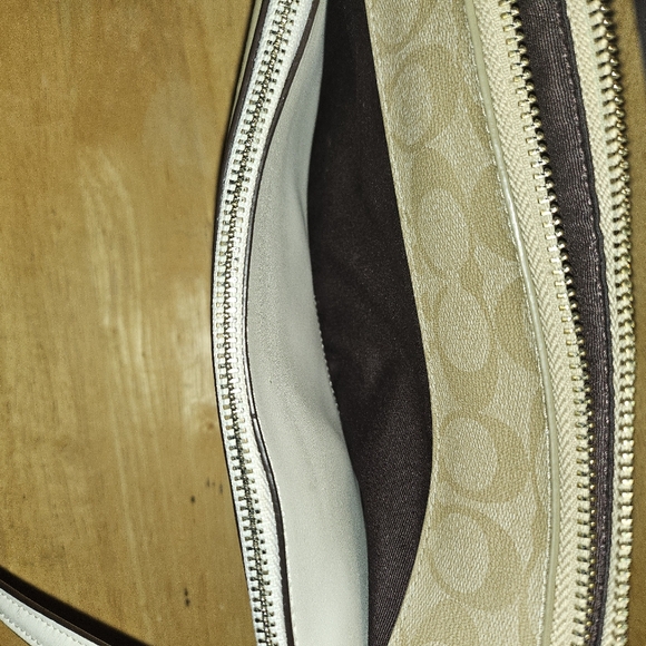 Coach Crossbody - Picture 4 of 5